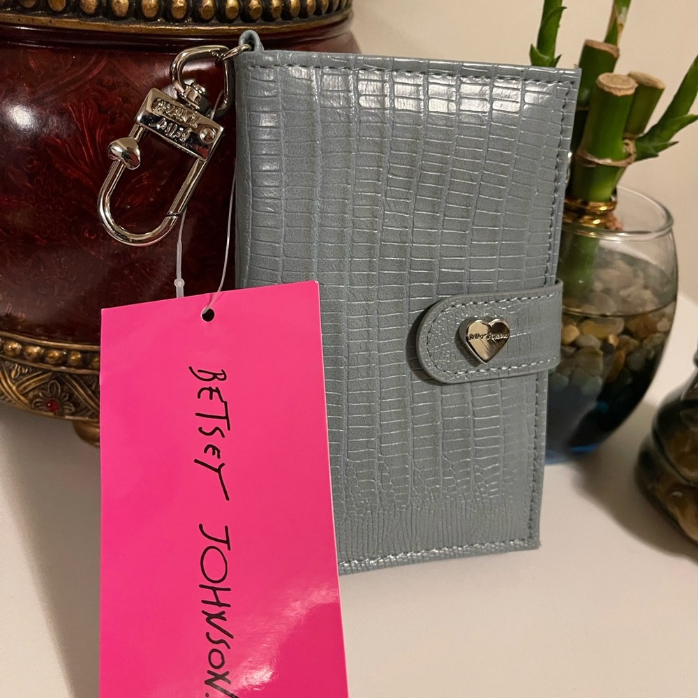 Betsy Johnson YELLOW Card Case with Key Ring - Picture 10 of 10